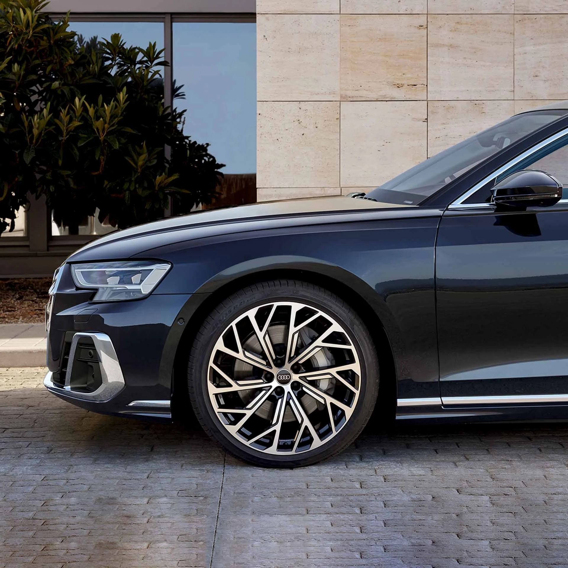 Audi A8 L – Mâm xe thiết kế riêng